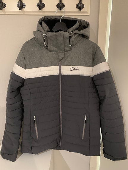 Product image 1 of 4