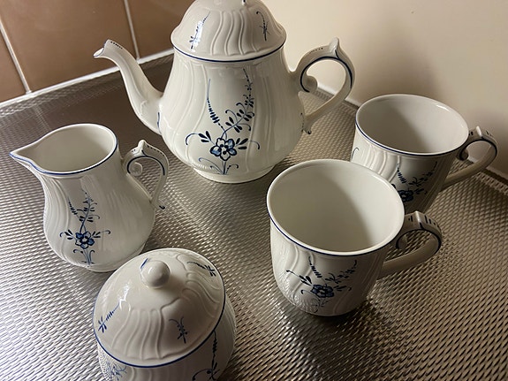 Villeroy & boch old luxembourg -teeastiasto