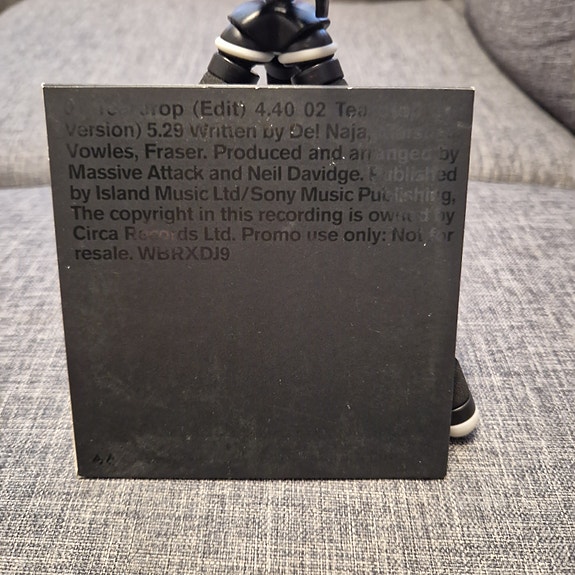 Product image 8 of 9