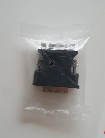 Adapteri. DVI-D uros - VGA naaras