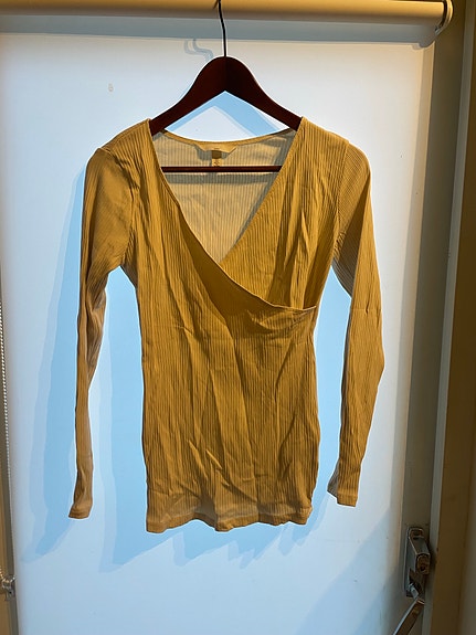 H&M mama imetyspaita