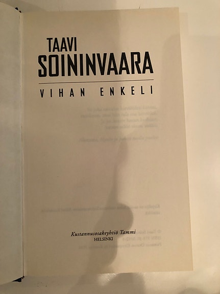 Taavi Soininvaara Vihan enkeli kirja