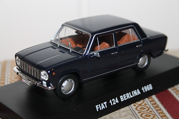1968 Fiat 124 Berlina ( Lada 1200 ) pienoismalli auto 1:43 1/43 metalli keräily