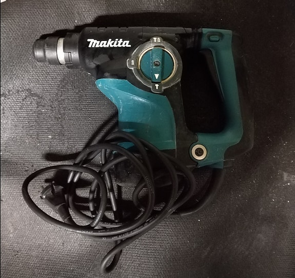 Poravasara Makita HR2811F