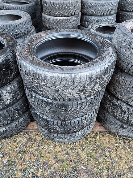 235/60/18 nastarenkaat