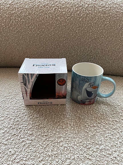 Frozen Olaf muki uusi