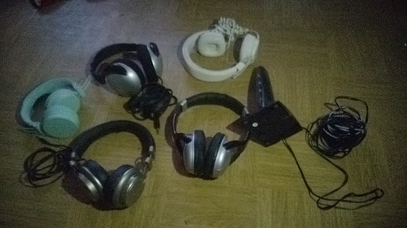JBL kuuloke
