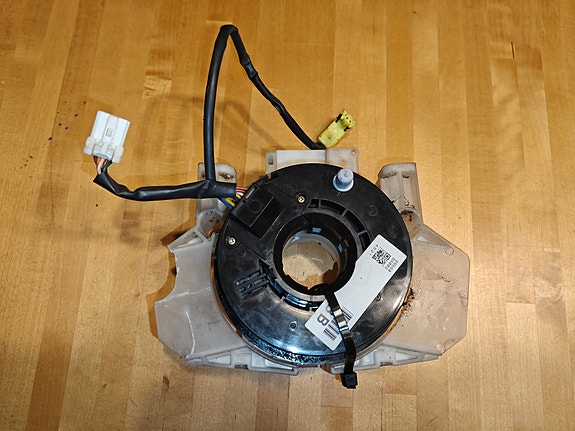 Nissan Primera P12 rattispiraali