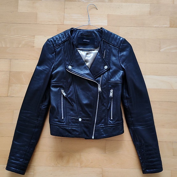 Vero Moda nahkatakki 100% aitoa lampaannahkaa, koko xs, musta