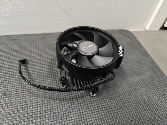Amd vakiojäähdytin