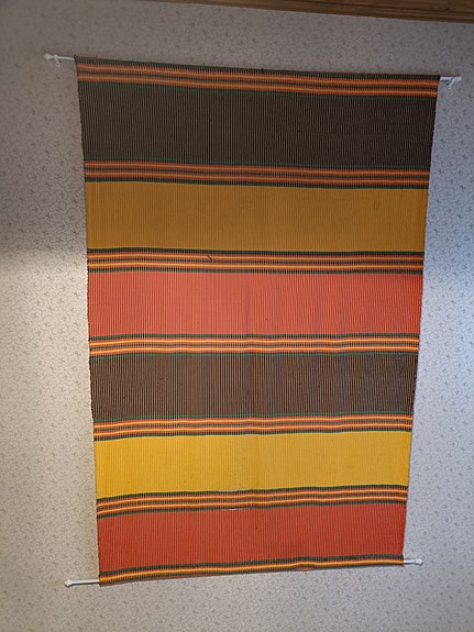 Kaunis vanha raanu/seinävaate