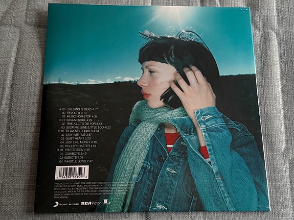 Product image 2 of 2