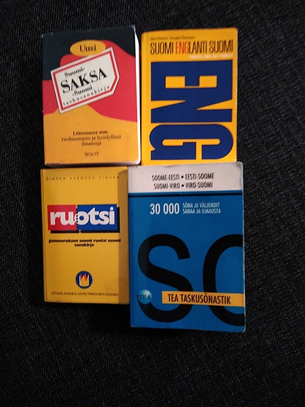 Saksa Ruotsi Englanti Viro Sanakirjat