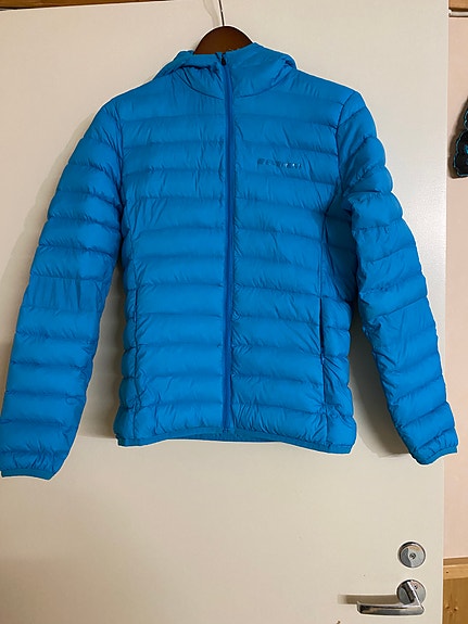 Everest kevyt untuvatakki (M/38)
