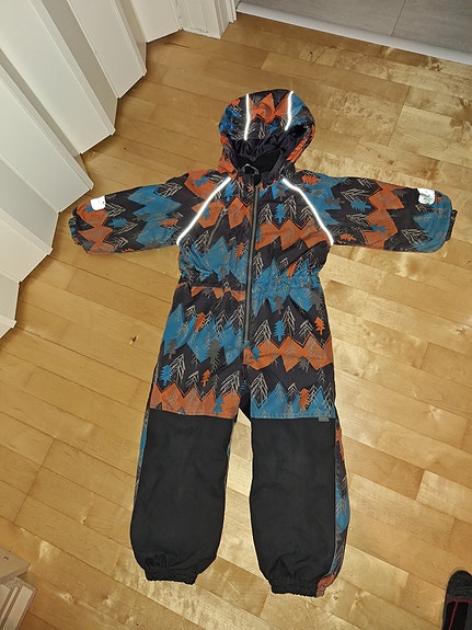 Toppahaalari 104
