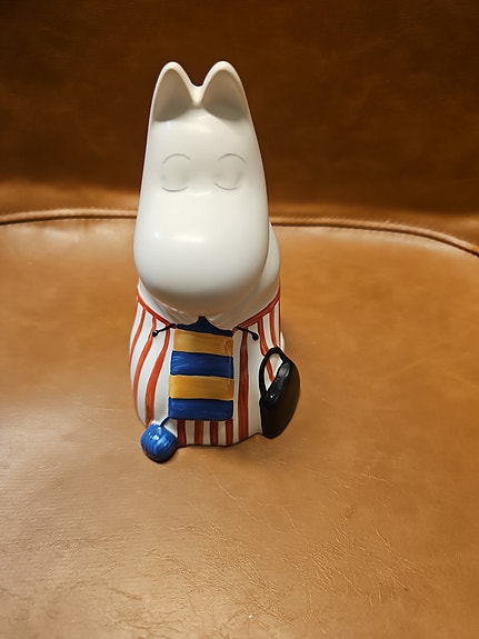 Arabia Muumi Muumimammq figuuri keramiikka