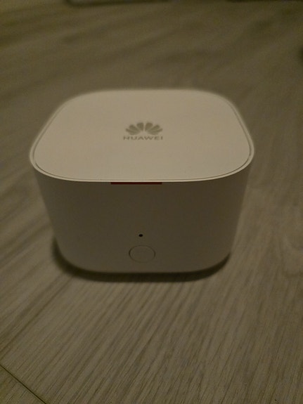 Huawei WA8021V5 reititin / modeemi