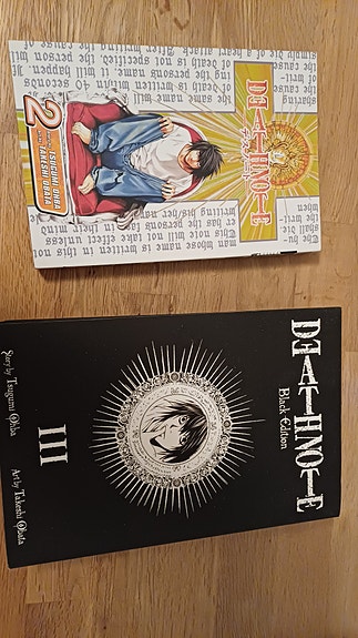 Death note sarjakava kirjoja
