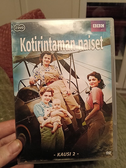 Kotirintaman naiset kausi 2