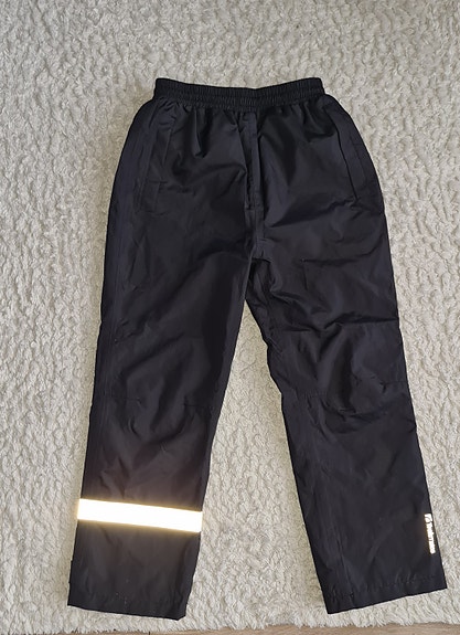 Trekmates uudet  sadehousut 122-128 cm