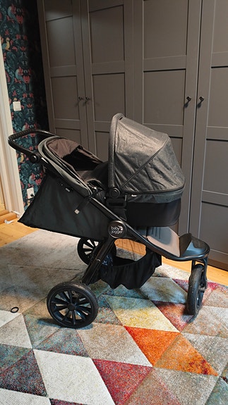 Baby Jogger City Elite 2 rattaat ja vaunukoppa