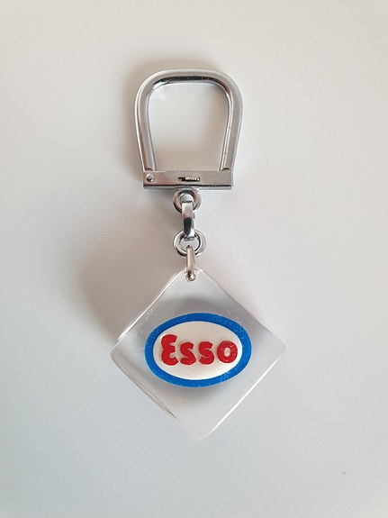 Esso Avaimenperä vintage Bourbon ja Esso-kartta Suomi-Finland