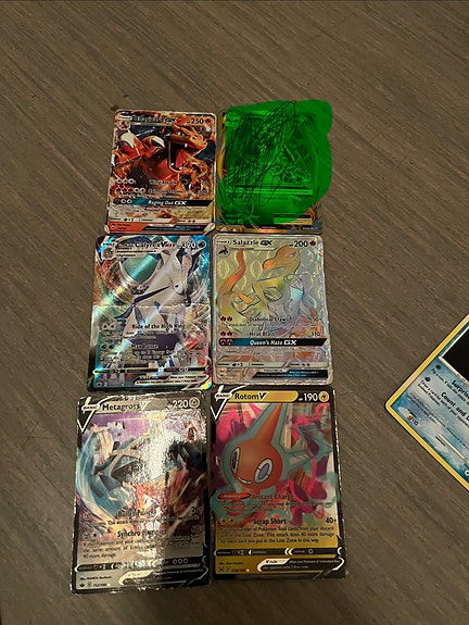 Pokémon kortit 256kpl koko paketti tarjoa