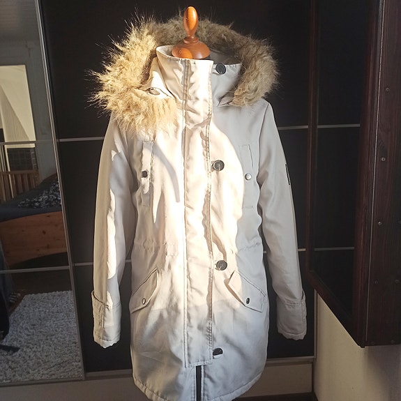 Vero Moda talvitakki, koko S