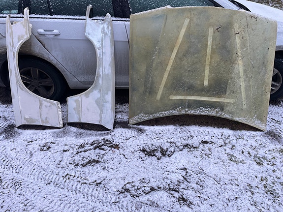 Mercedes Benz W201 lasikuitu osat