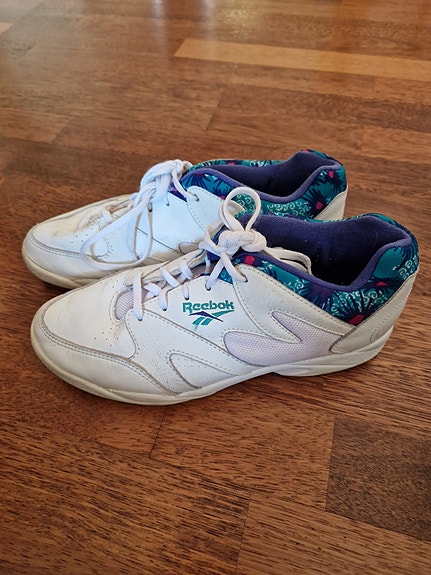 Reebok kengät koko 39 valkoinen