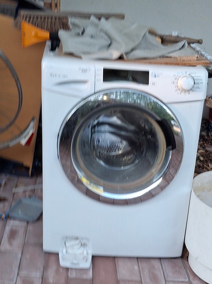 Bosch edestä täytettävä pesukone