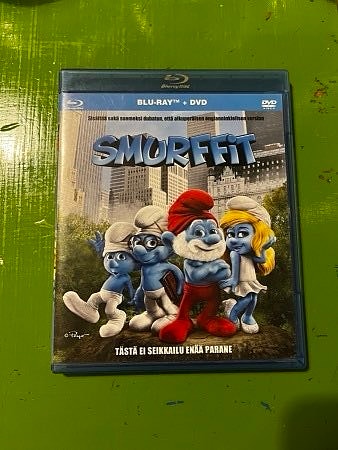 Smurffit blu-ray + dvd