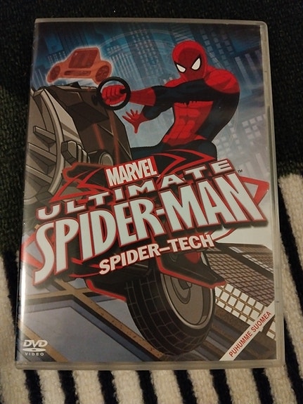 Marvel Ultimate Spider-Man Spider-Tech DVD