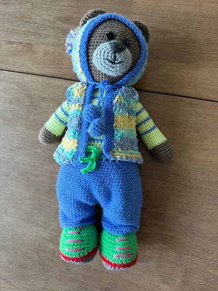 Käsintehty nallekarhu / handmade teddy bear
