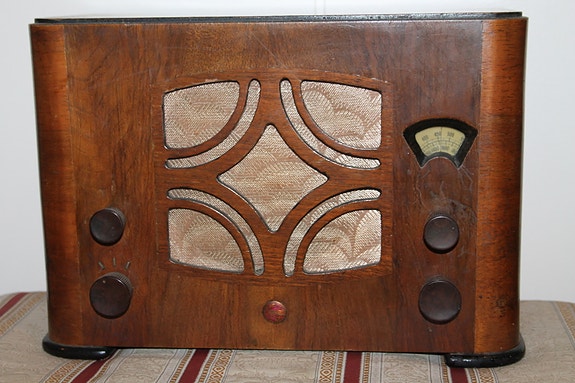 30-luku Art Deco putkiradio vanha Philips 944A-19 Hollanti 35cm vintage upea