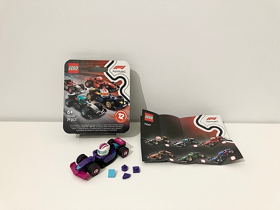 LEGO Minifigures 71049 Keräiltävä F1-kilpa-auto, F1 Academy