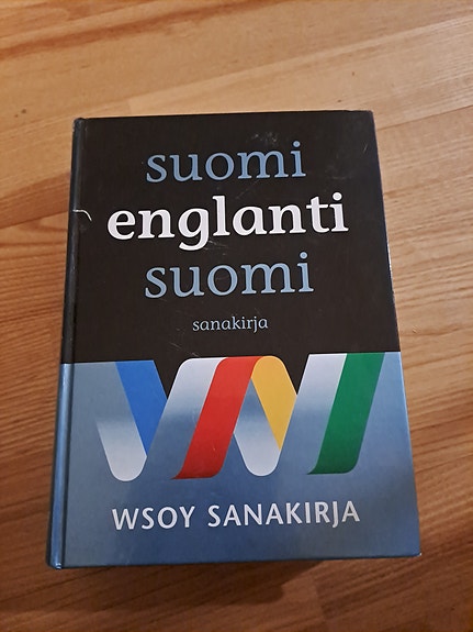 WSOY Suomi-englanti-suomi sanakirja