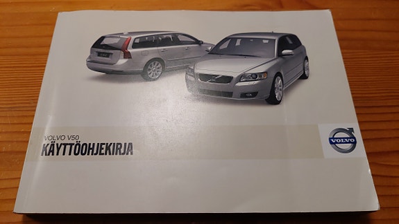 Käyttöohjekirja Volvo V50