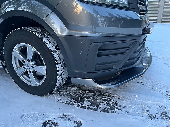 VW Crafter etuspoileri