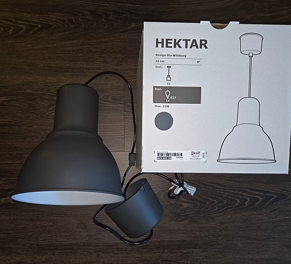 HEKTAR Kattovalaisin