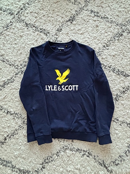 Lyle & Scott collegepaita