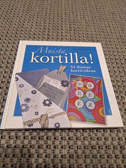 Muista kortilla! askartelukirja 52 kortti-ideaa