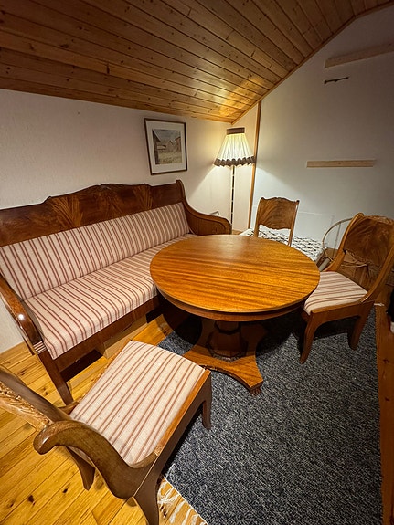 Biedermeier sohvakalusto