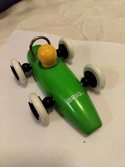 Brio kilpa-auto