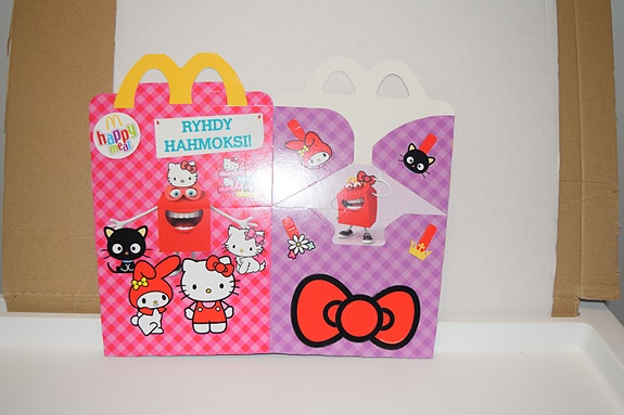 Mcdonalds's Happy meal laatikko hello kitty