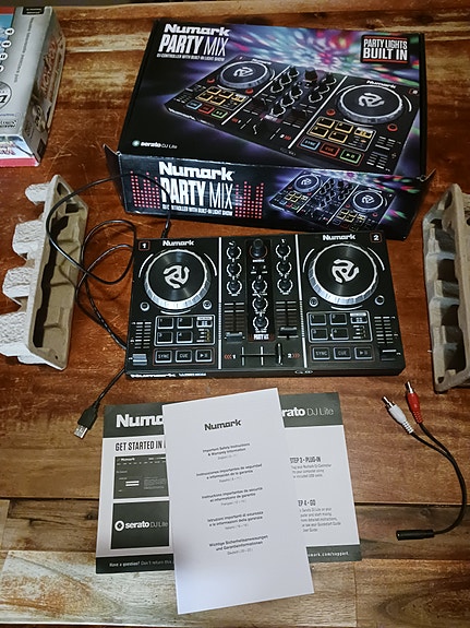 Product image 2 of 3