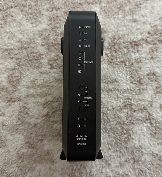 Cisco CP-8940 Reititin