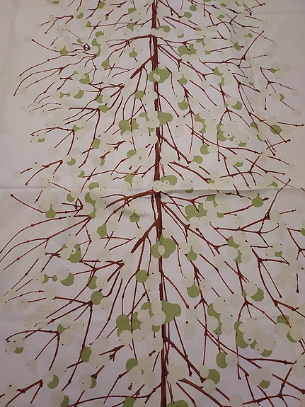 Marimekko Lumimarja kangas