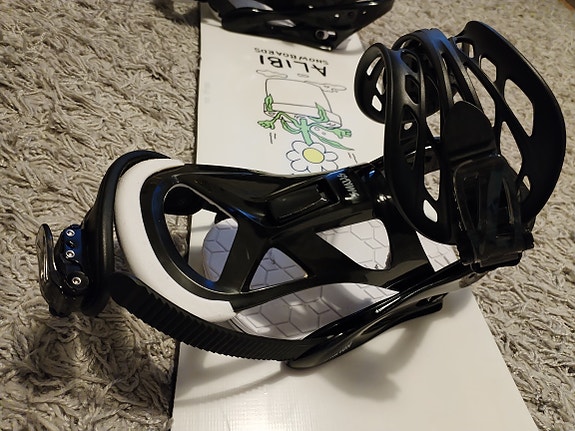 Product image 3 of 9