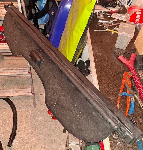 Mondeo, takakontin näkösuoja